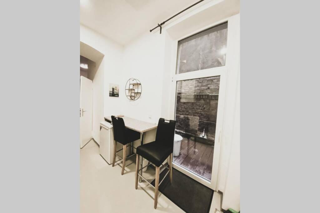 Studio,10 Min To Citycenter,33M,Smart Tv,Kingbed Виена Екстериор снимка